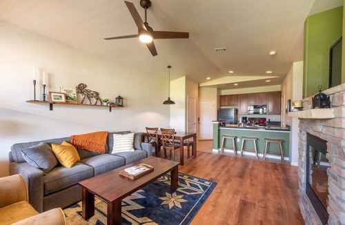 Silvercreek Condo | Grand County Launchpad - Near Lakes, Skiing, Biking, - Mountain Views, Hot Tub