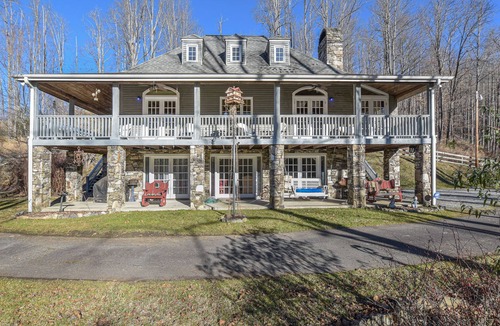 Mars Hill House | Grand Opening Private Mountain Estate! Big views on 20 special acres w/ pond!