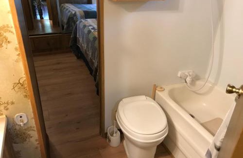 South Fork Cabin | Grandview Cabins & RV Resort