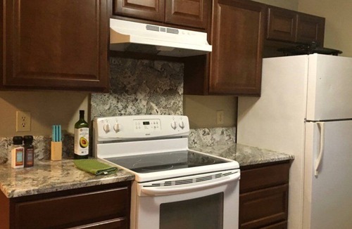 Mendenhall Valley Apartment | Granite Getaway - Quiet, Comfortable Place Offering 10% OFF ON TOURS!