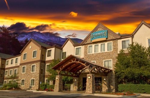 Briargate Condo | Great for Business Travel! Cozy Suite with Housekeeping + FREE Breakfast