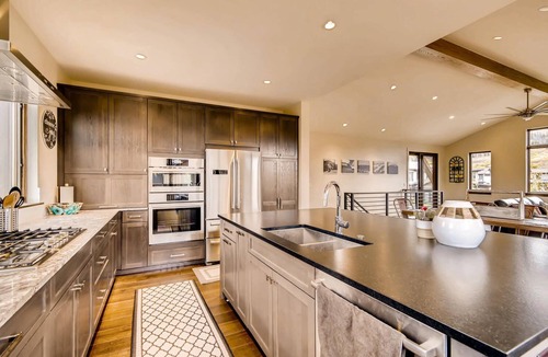 Fairmount On The River House | GUEST FAVORITE! Blue River Retreat- Modern Mountain Home! Pet Friendly, Spa!
