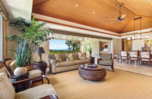 Kaupulehu House | Hainoa 10 – Commanding Ocean Views | Onsite Staff & Daily Housekeeping