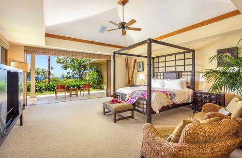 Kaupulehu House | Hainoa 10 – Commanding Ocean Views | Onsite Staff & Daily Housekeeping