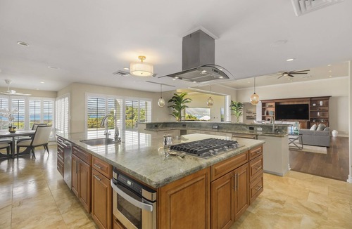 Hawaii Kai House | Hale Makana: Luxury, Pool, AC & Stunning Ocean Views