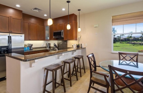 Waikoloa Apartment | Halii Kai Villas Ocean View 5 BR Sleeps 14 Great for Families Complimentary Car with 6 Nights HLI ML-1293 by KBM