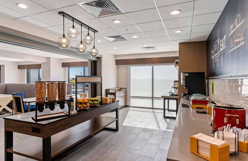 Colorado Springs Hotel | Hampton Inn Colorado Springs Northeast