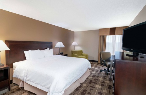 Dublin Hotel | Hampton Inn Dublin