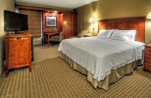 Franklin Hotel | Hampton Inn Franklin