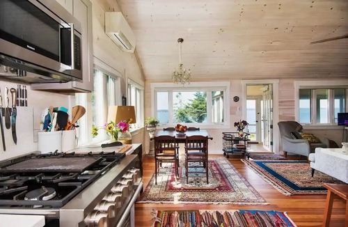 Pemaquid Point House | Headwinds.