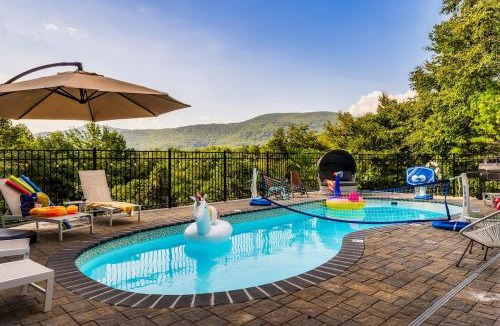 Fairview House | Heated Pool Open! Mountain Views! HotTub! Sauna! Arcade