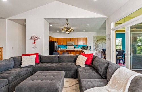 Honomu House | Heavenly Hawaii Retreat Home near Hilo, Ocean & Waterfalls