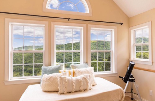 Seven Devils House | Heavenly Hills Lodge