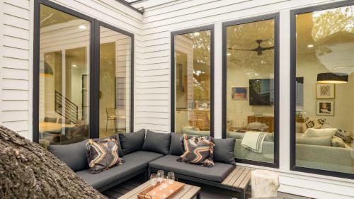 Bouldin House | Henley by AvantStay