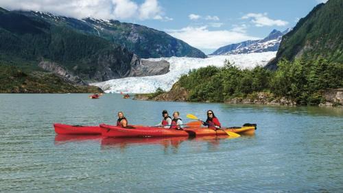 Mendenhaven Apartment | High Grade - Affordable, Near Mendenhall Glacier, Trails, and Conveniences -DISCOUNT ON TOURS!