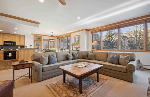 Highlands Townhomes Condo | Highlands Lodge 203 - 3 Bedroom Residence