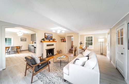Homer House | Historic Bungalow on Centrally Located Half-Acre Private Lot