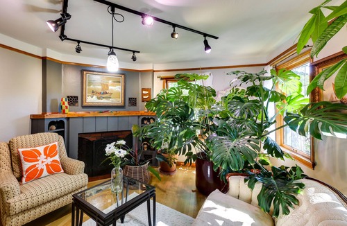South Addition Cottage | Historic Home w/ Gardens in Downtown Anchorage