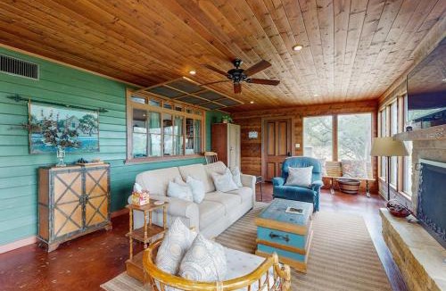 Burnet House | Historic Lakefront & Wildlife Haven with Firepit & Gas Grill - Minutes to Water