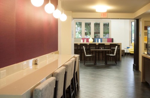 Hickory Hotel | Holiday Inn Express Hickory - Hickory Mart by IHG
