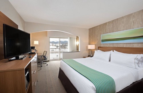 Fraser Hotel | Holiday Inn Express & Suites Fraser - Winter Park Area by IHG
