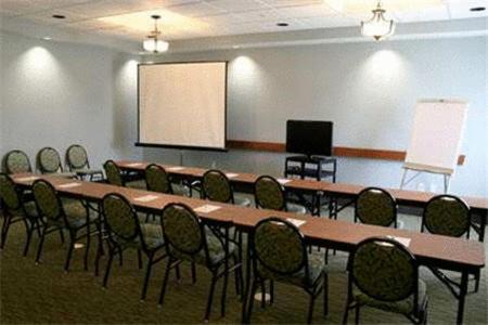 Ellsworth Hotel | Home2 Suites By Hilton Ellsworth Bar Harbor