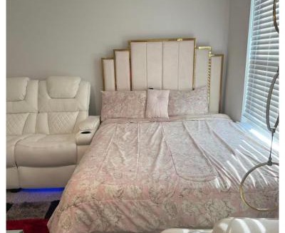 Rosenberg House | Homely