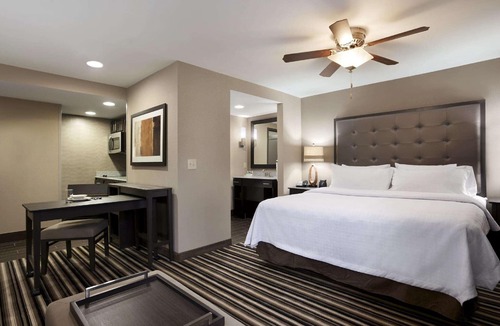Upper Arlington Hotel | Homewood Suites by Hilton Columbus/OSU, OH