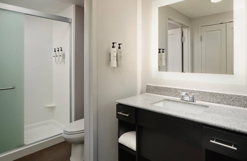 Upper Arlington Hotel | Homewood Suites by Hilton Columbus/OSU, OH