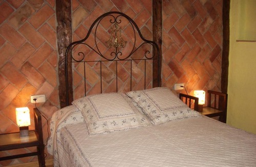 Ellar House | Hostal D'Éller