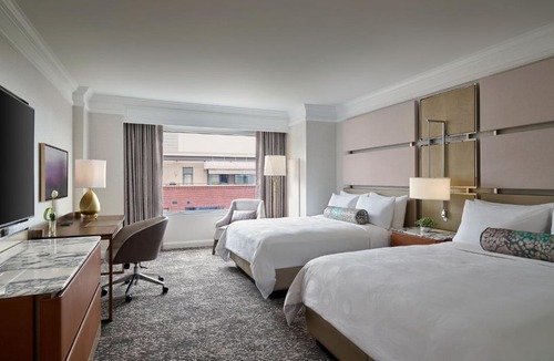 Cherry Creek Hotel | Hotel Clio, a Luxury Collection Hotel, Denver Cherry Creek