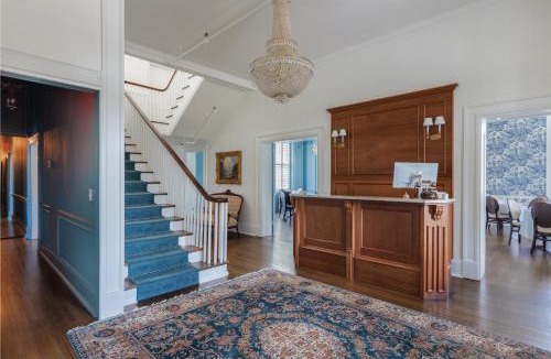 Winnsboro Hotel | Hotel Everett