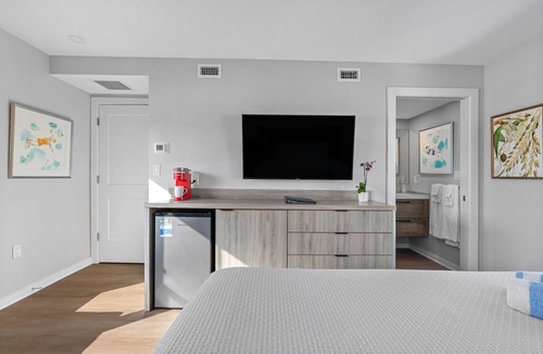 Nokomis Hotel | Hotel Studio (Second Level) - Unit D