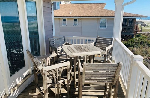 Holden Beach House | House ∙ 4 bedrooms ∙ 12 guests