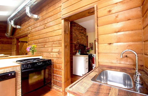 Swannanoa House | Huge 180-yr-old Farmhouse. All new amenities. 1 acre. Close to town.