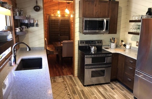 Shadow Mountain House | Hummingbird Cabin!