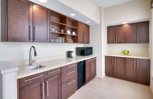 Midtown Anchorage Hotel | Hyatt Place Anchorage Midtown