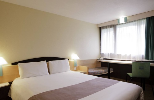 Armilla Hotel | ibis Granada