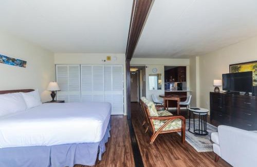 Waikiki House | Ilikai Tower 701