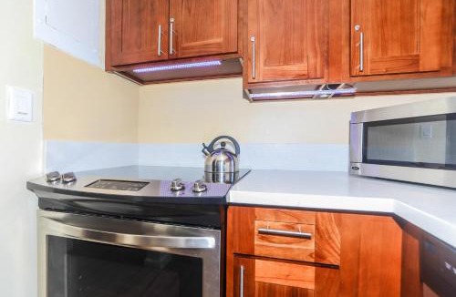 Waikiki House | Ilikai Tower 701