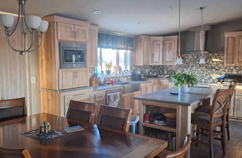 La Junta House | Immaculate 3BR Home, 3 Queen Beds, Patio + Grill, Near Otero & Bent's Fort