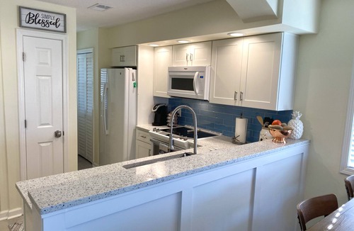Little River Condo | Intracoastal Direct Waterfront Views 2B-2B Condo Quiet Golf Community