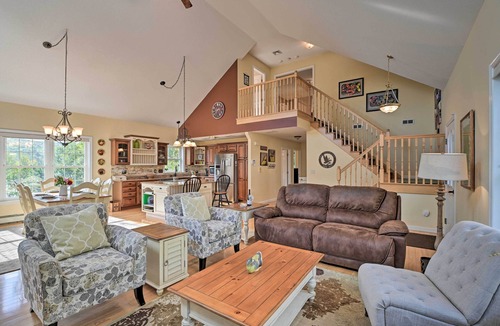 Lucerne-in-Maine House | Inviting Lakefront Home: Seasonal Boat Dock!