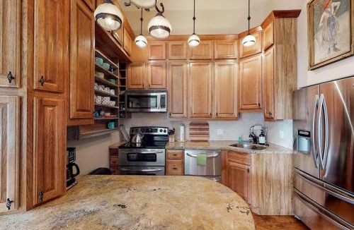 Historic Downtown Durango Hotel | Jarvis #303