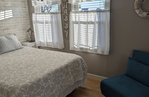 Xenia Bed & Breakfast | Jasper Road Cottage