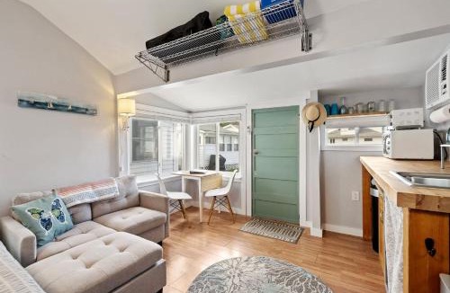 York Harbor House | Just Beachy Charming Studio