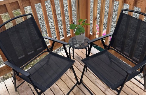 Kalifornsky House | Kenai River access! Cute little cabin with a loft