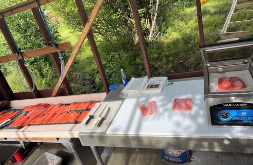 Ridgeway Cabin | Kenai River Fishing 20 foot yurt