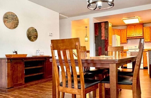 Ketchikan House | Ketch-a-vibe in Ketchikan