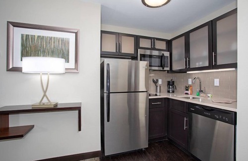 Littleton Condo | King Suite at Staybridge! | FREE Daily Breakfast Included